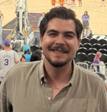 Eduardo Ortiz R