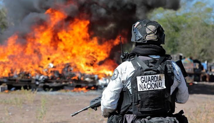 SINALOA EN LLAMAS Y EL GOBIERNO BUSCA LAS EXPLICACIONES AFUERA